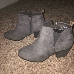 Zeal boutique boots